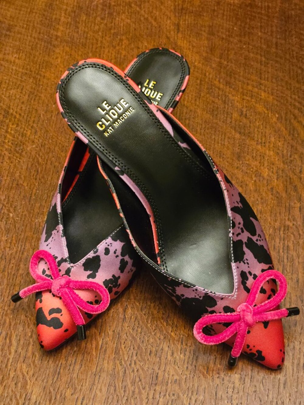 Le Clique Kat Maconie Quito Ponited Toe Pink Bow Kitten Heel Mules Size 7